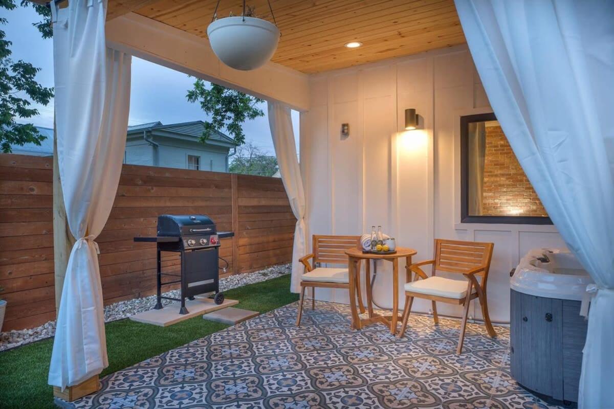 Petit Paradis Studio With Hot Tub Fredericksburg Exterior foto